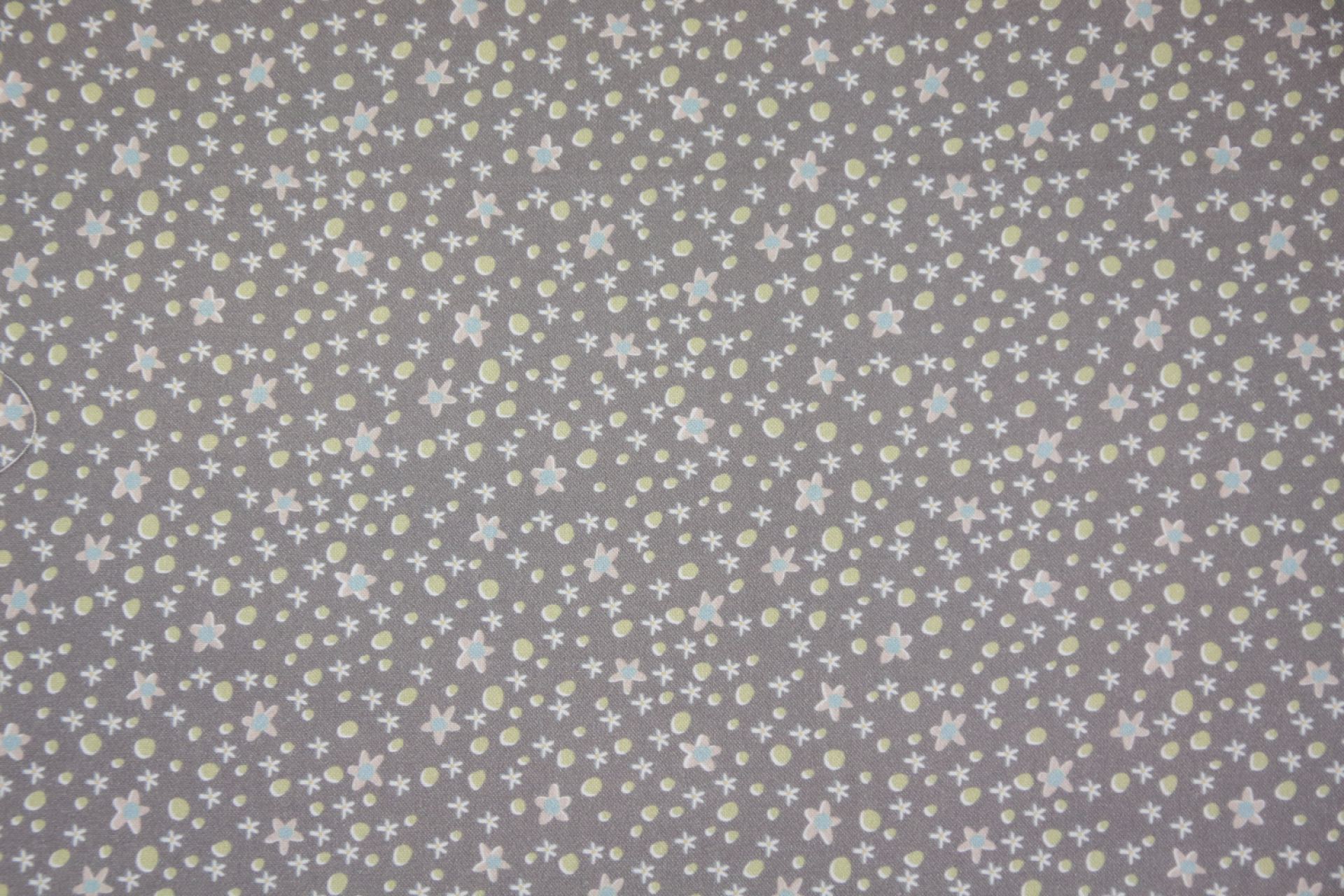 quiltstof-Oudgrijs met bloemetjes en gee