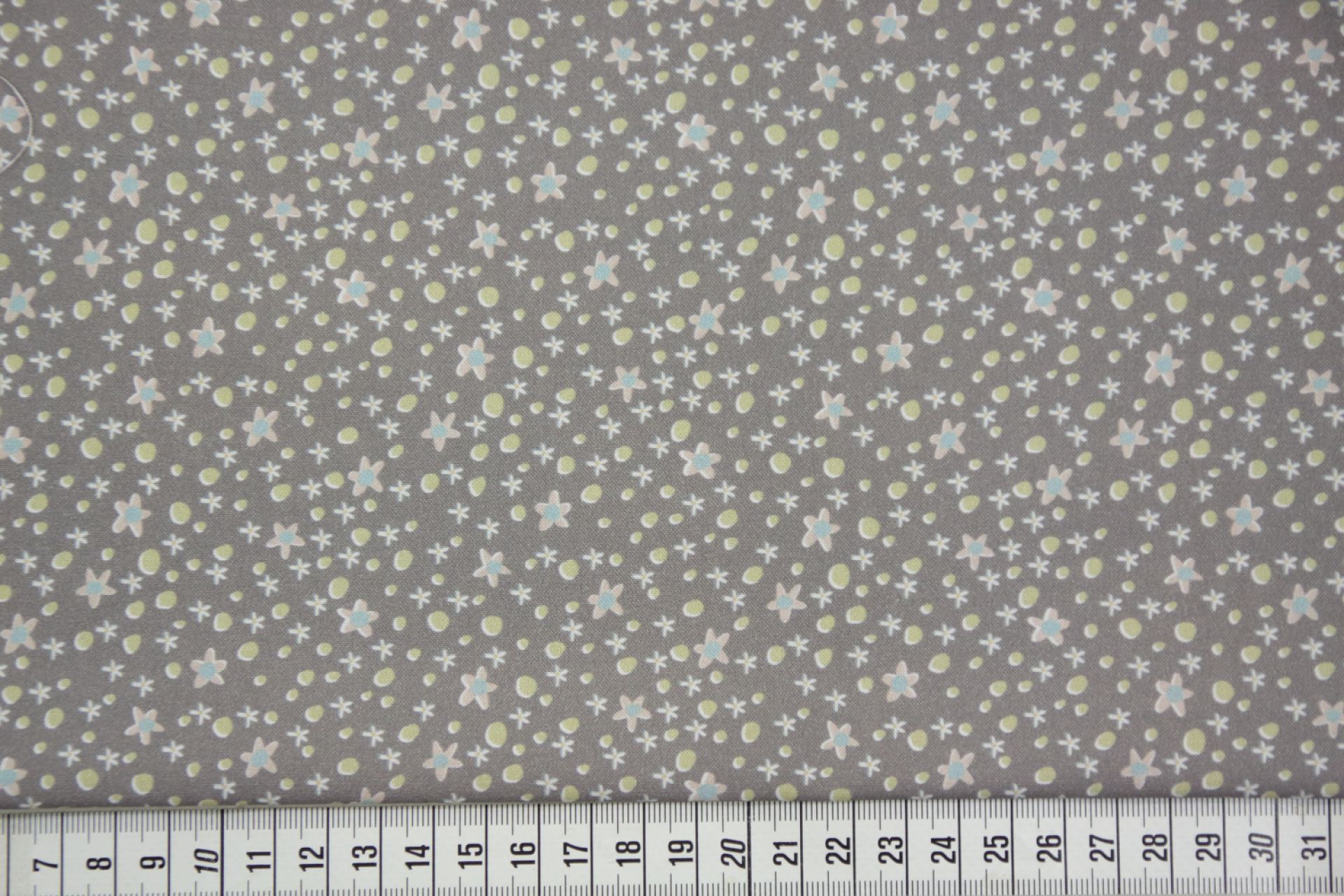 quiltstof-Oudgrijs met bloemetjes en gee