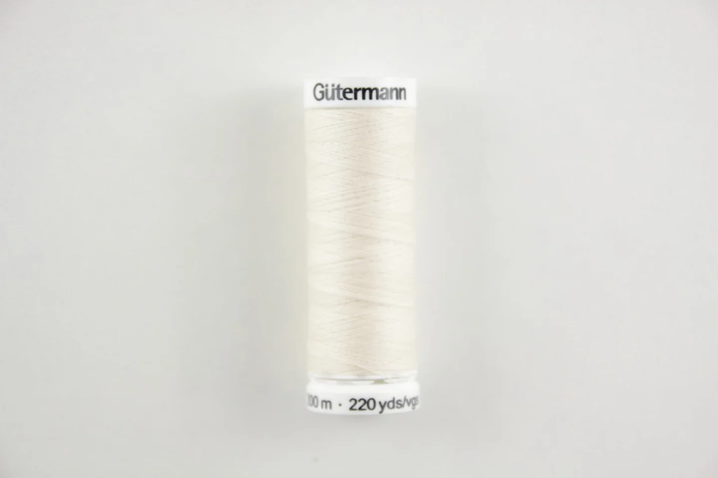 naaigaren gutermann-ecru-802.