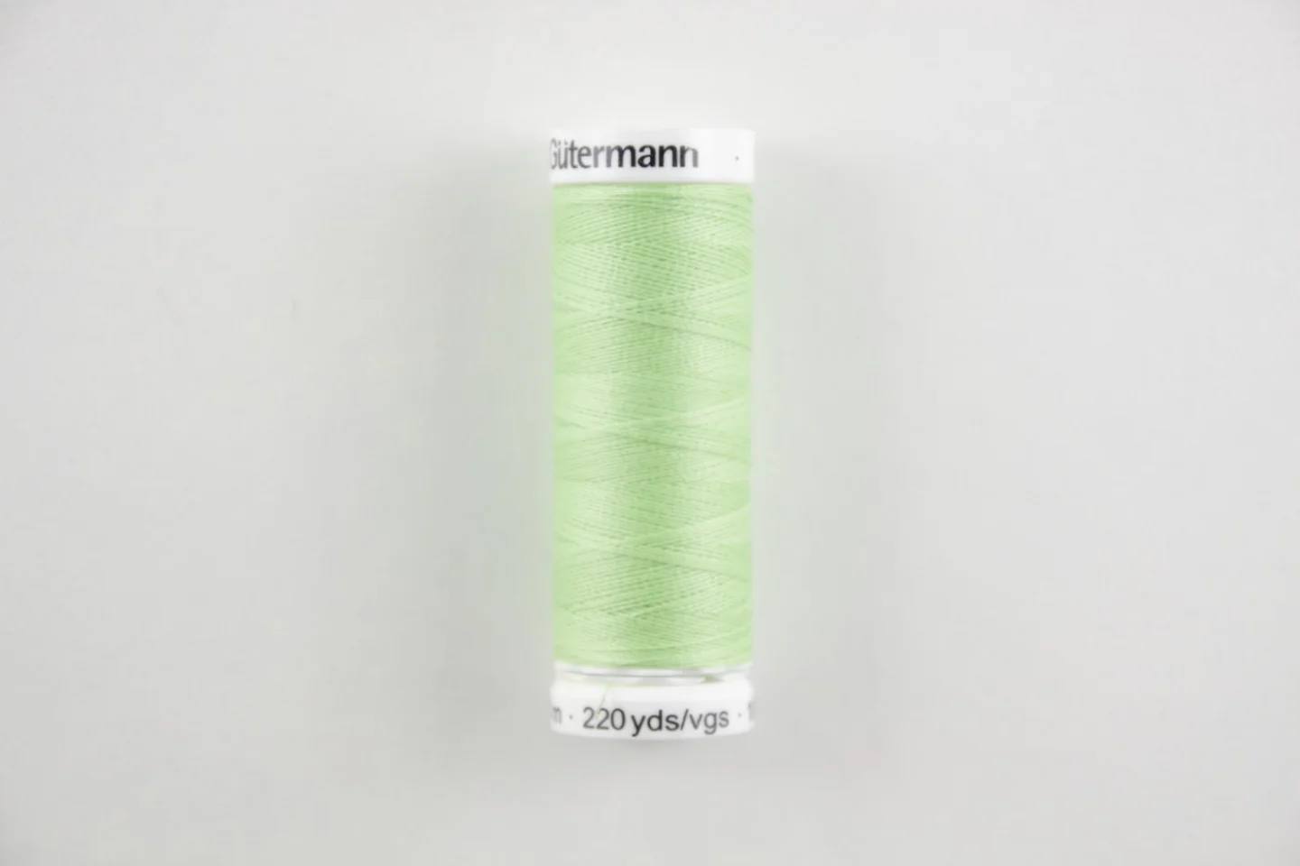 naaigaren gutermann-lichtgroen-152.