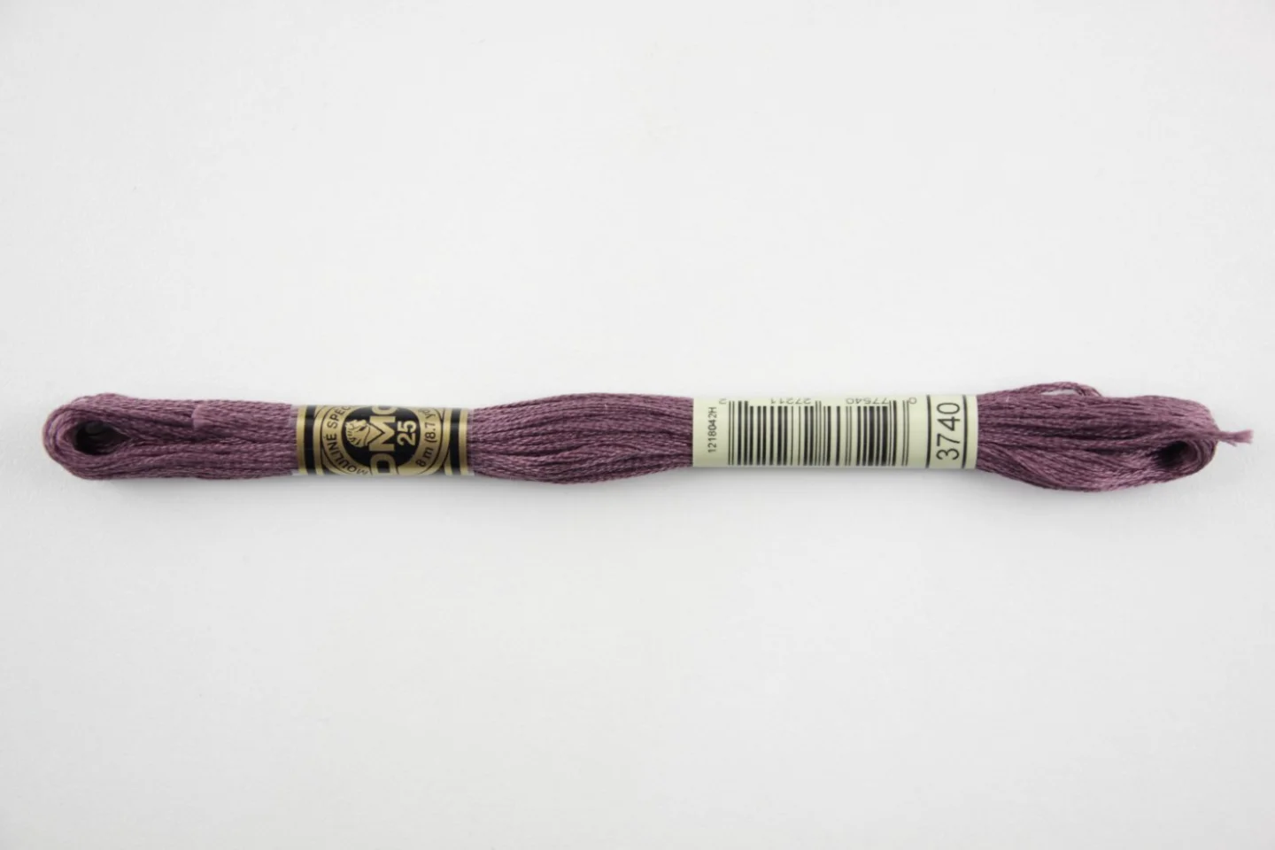 dmc borduurgaren kleur 3740.