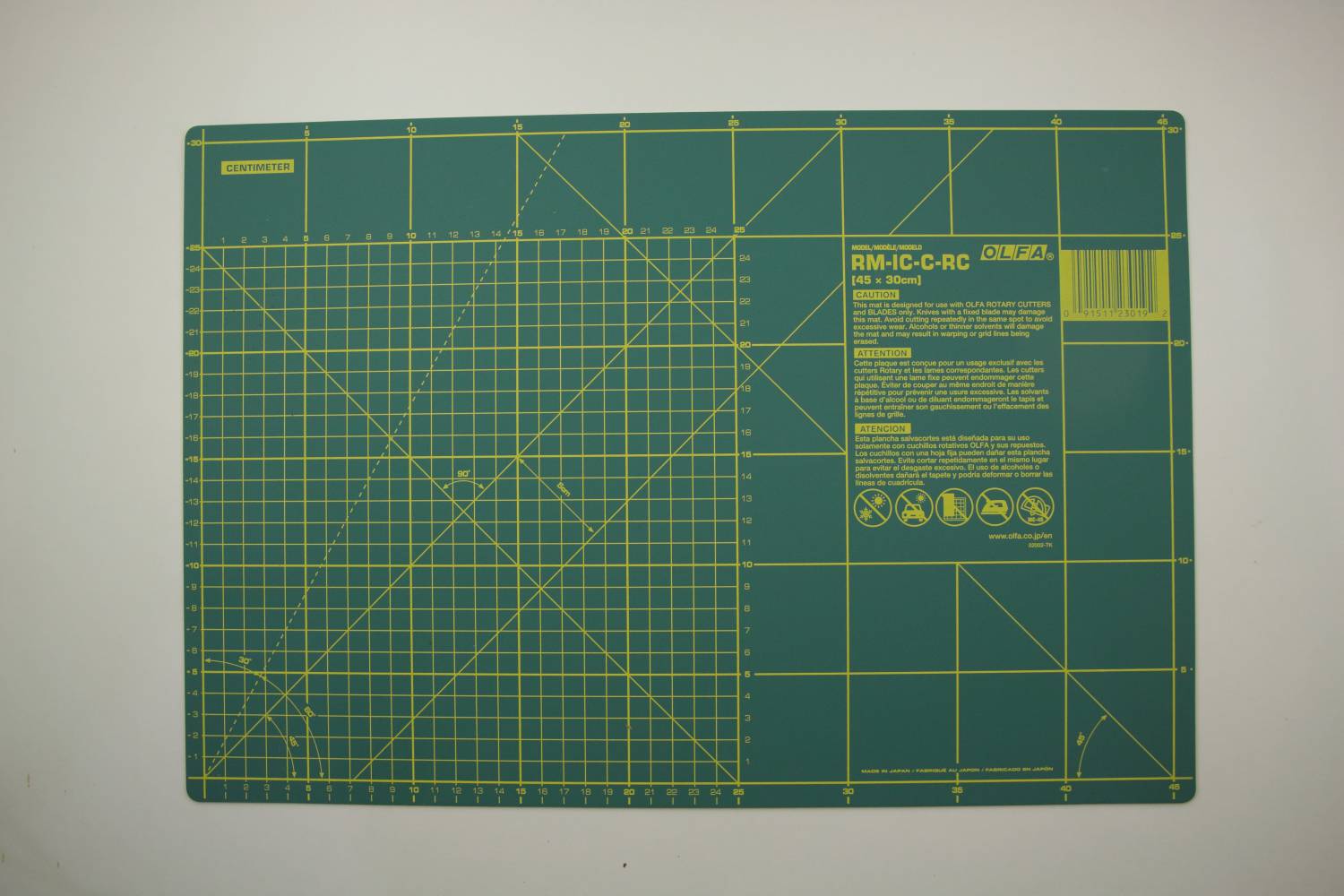 Snijmat-olfa-30x45 cm-achterzijde inches