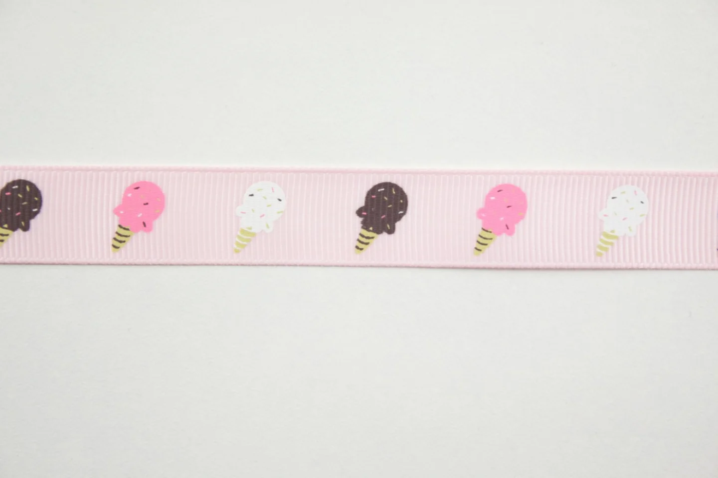 Lint-roze-ijsjes.