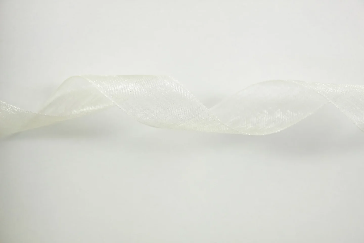Organzalint-ecru-breed-2.