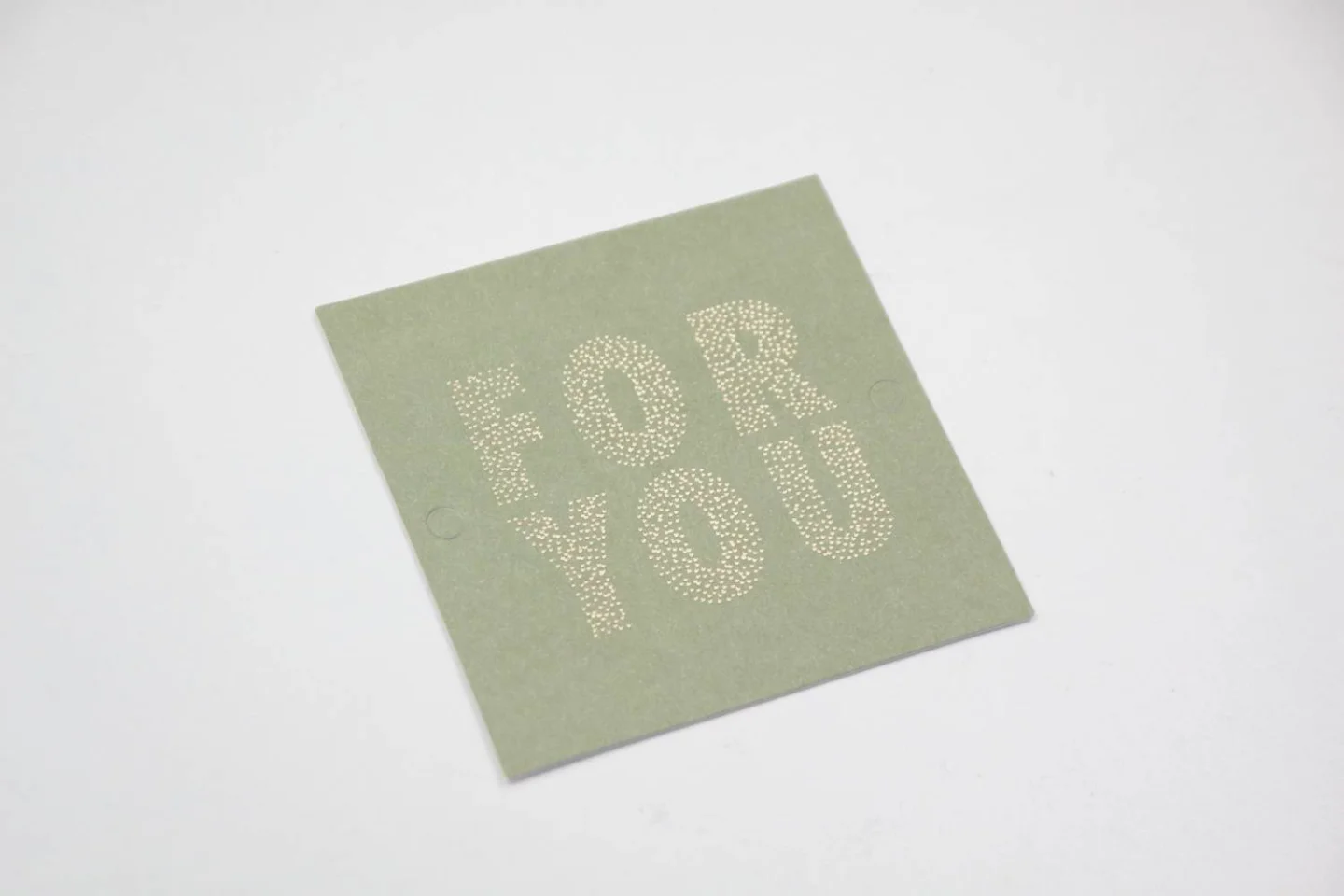 Label in oud groen- FOR YOU- cadeaulabel.